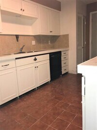 10221 S Gessner Rd photo'