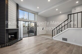 4631 Alla Rd in Marina Del Rey, CA - Building Photo - Building Photo