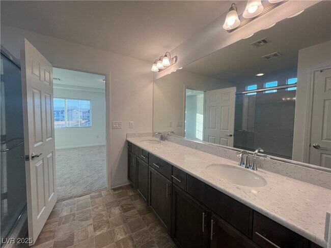 property at 5872 Aurora Gold Ave