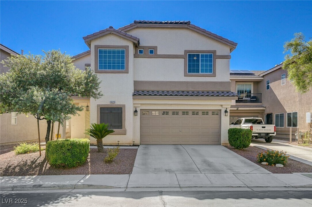 5029 Upper Falls Ct in Las Vegas, NV - Building Photo