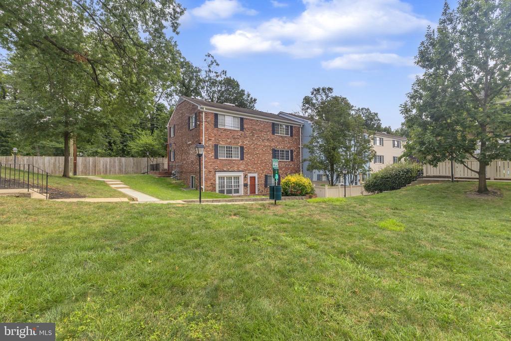 1565A N Van Dorn St in Alexandria, VA - Building Photo