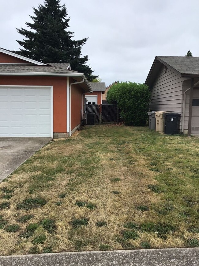 3470 NE Dorchester Way in Corvallis, OR - Building Photo - Building Photo