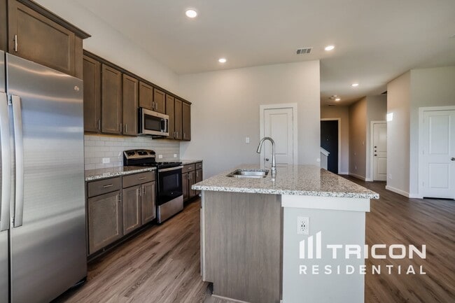 2414 Foster Hl Rd in Richmond, TX - Building Photo - Building Photo