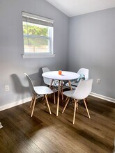 907 Alfred Dr in Pasadena, MD - Building Photo - Building Photo