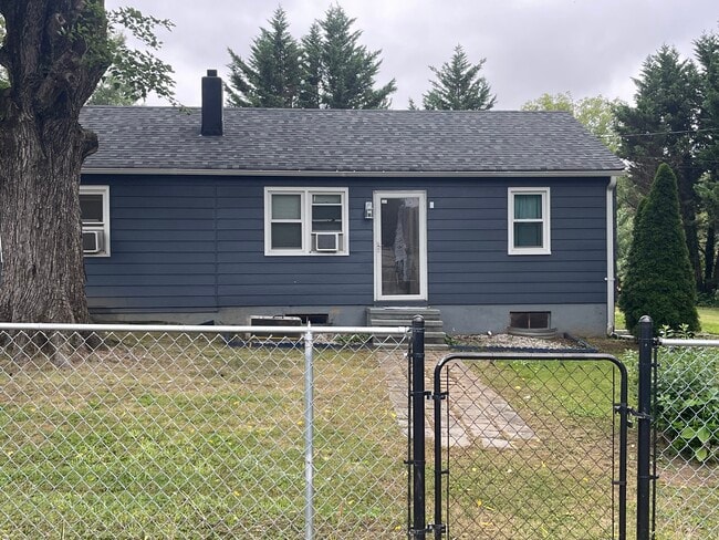 property at 44 S Woodlawn Ave