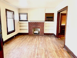 924 Stadelman Ave in Akron, OH - Building Photo - Building Photo