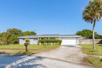 460 Carissa Dr in Satellite Beach, FL - Building Photo - Building Photo