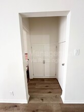 619 Normandie Ave in Los Angeles, CA - Building Photo - Building Photo