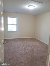 5791 Main St in Mount Jackson, VA - Building Photo - Building Photo