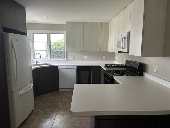 property at 615 Wilson Ave
