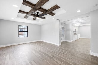 1206 E Samano St in Edinburg, TX - Building Photo - Building Photo