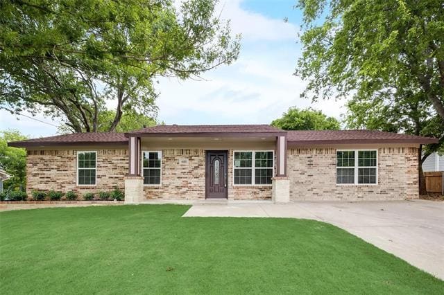 property at 600 N 1st St