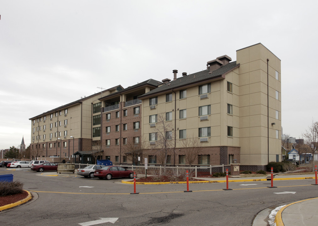 North Lincoln Park Homes in Denver, CO - Building Photo