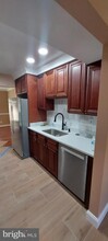 428 W Deer Park Rd in Gaithersburg, MD - Building Photo - Building Photo