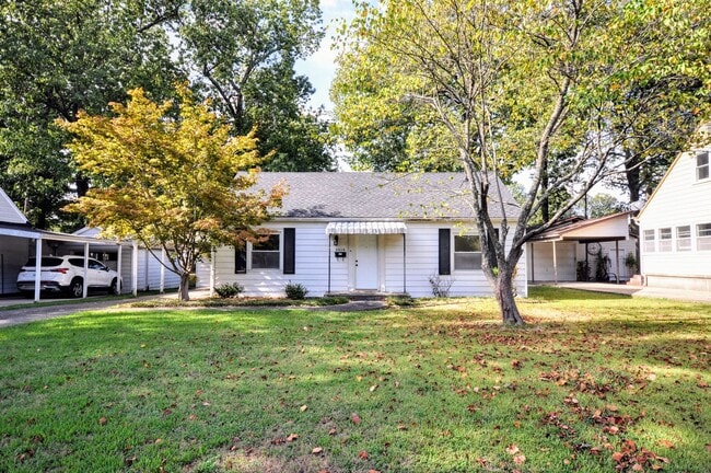 property at 2515 Monroe St