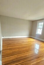 305 Main St in West Haven, CT - Building Photo - Building Photo