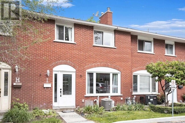 property at 2967 Richmond Rd
