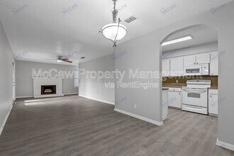 4300 Segura Ct N in Fort Worth, TX - Building Photo - Building Photo