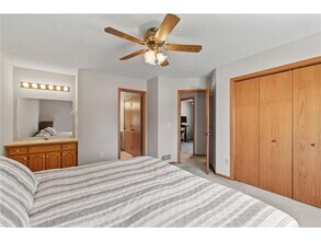 14389 Eveleth Ave in Apple Valley, MN - Building Photo - Building Photo