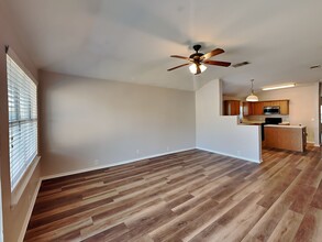 1805 Two Hawks Dr in Fort Worth, TX - Building Photo - Building Photo