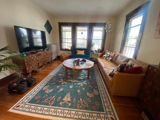 28 Atkins St, Unit #1