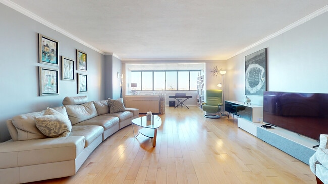 10 Whittier Pl, Unit 3