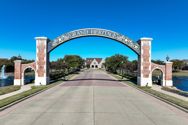 Grand Heritage in Lavon, TX - Foto de edificio - Building Photo