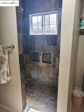 35 E 16th St in Antioch, CA - Building Photo - Building Photo