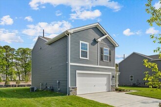 113 Malibu Dr in Egg Harbor Township, NJ - Building Photo - Building Photo