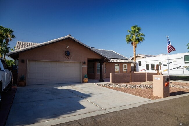 11482 E Vía Montana in Yuma, AZ - Building Photo - Building Photo