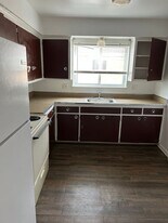 29206 Longview Ave in Warren, MI - Building Photo