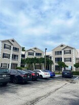 2881 N Oakland Forest Dr, Unit 208 in Oakland Park, FL - Building Photo