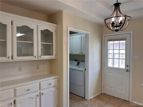 1913 W Western Dr in Edinburg, TX - Building Photo - Building Photo