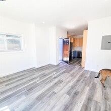 110 S 37th St in Richmond, CA - Building Photo - Building Photo