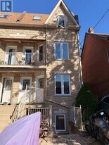 31 Brookfield St in Toronto, ON - Building Photo