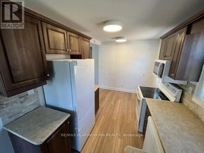 293 Ellerslie Ave in Toronto, ON - Building Photo - Building Photo