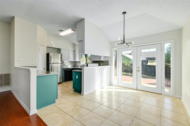 2504 Spring Wagon Ln in Austin, TX - Building Photo - Building Photo