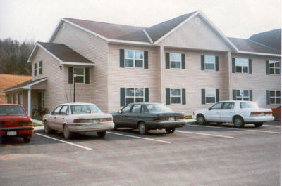 Wellsville Woods Apartments in Wellsville, NY - Foto de edificio