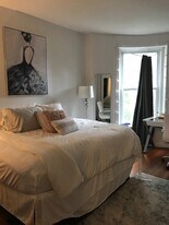 1122 Commonwealth Ave in Boston, MA - Building Photo