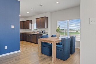 1012 Camelia Grv Ct in Hutchins, TX - Building Photo - Building Photo