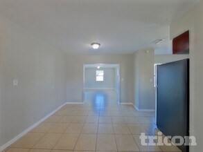 11158 109th Way N in Largo, FL - Building Photo - Building Photo