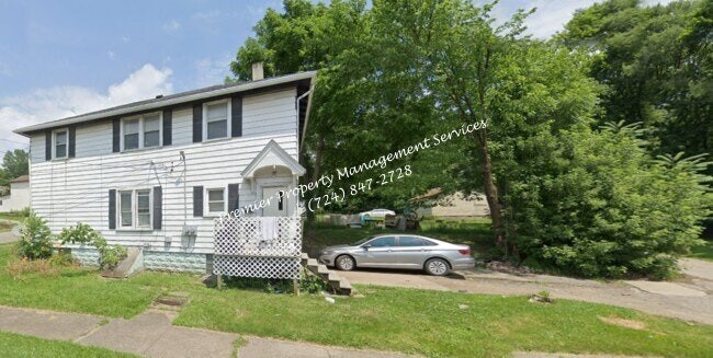 602 E Long Ave in New Castle, PA - Building Photo - Building Photo