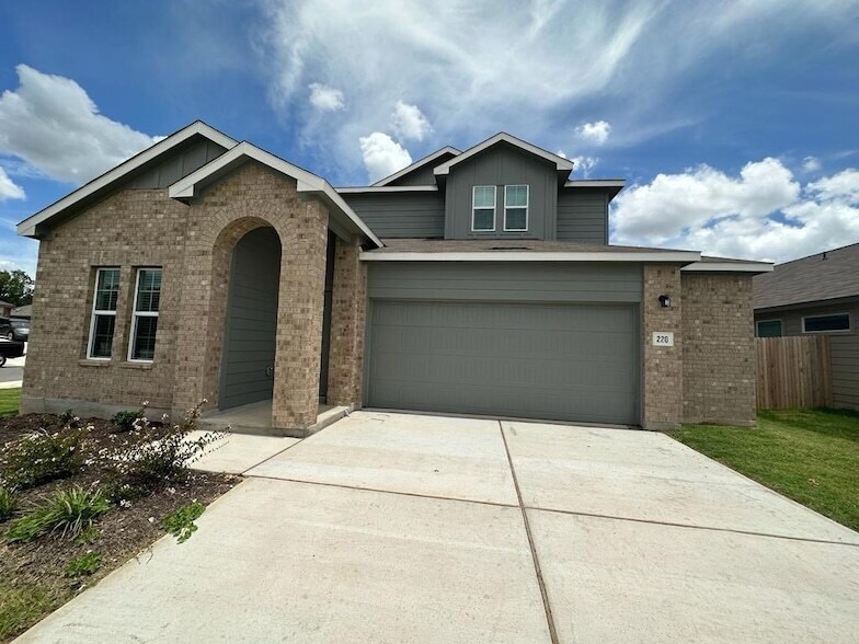 220 River Rise Rd in Niederwald, TX - Foto de edificio