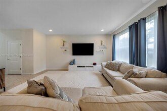 932 Banyan Dr in Hollywood, FL - Building Photo - Building Photo