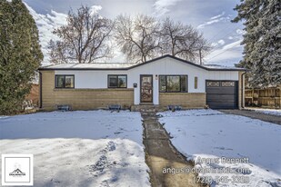 10790 W 69th Ave in Arvada, CO - Building Photo
