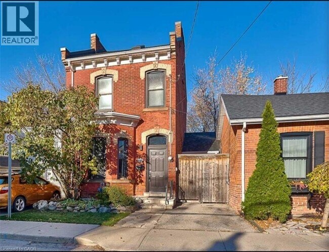 property at 276 Hunter St W