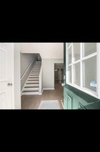 2418 Piering Dr in Stonecrest, GA - Foto de edificio - Building Photo