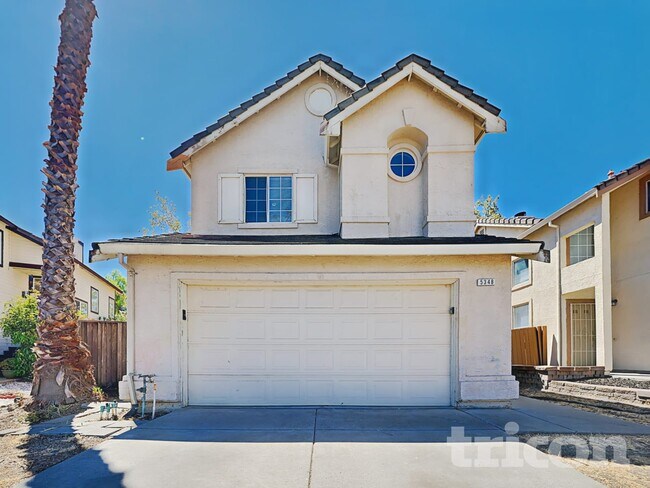 5348 Catanzaro Way in Antioch, CA - Foto de edificio - Building Photo