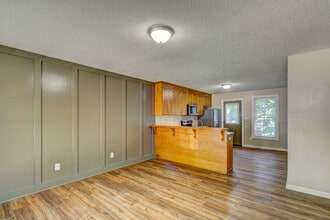 800 Requa Rd in Cherryville, NC - Building Photo - Building Photo