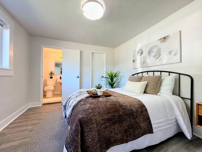 2544 S 200 E in South Salt Lake, UT - Building Photo - Building Photo